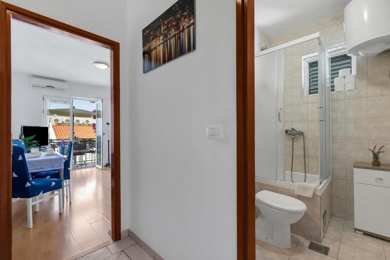Family Apartments Leona Makarska Exterior foto